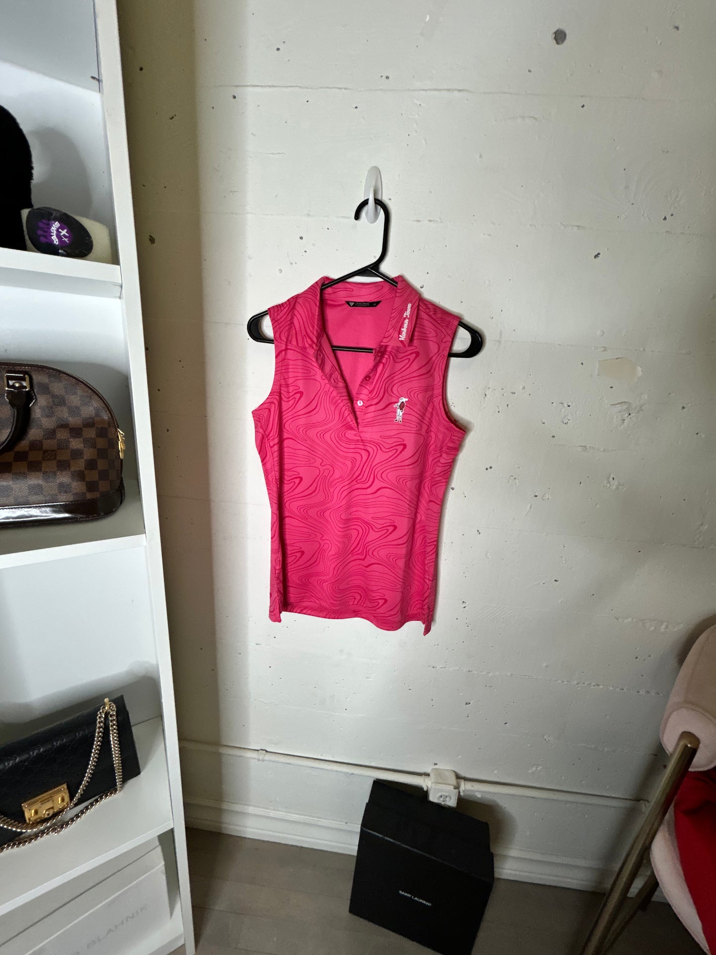 Cart Girl | Small Sleeveless Athletic Top