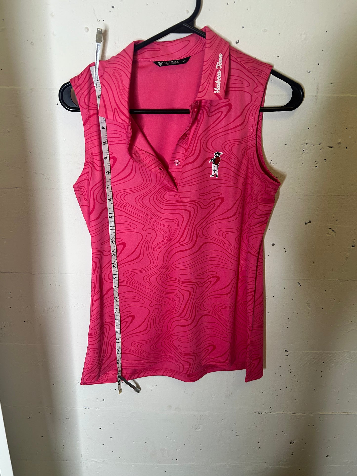 Cart Girl | Small Sleeveless Athletic Top