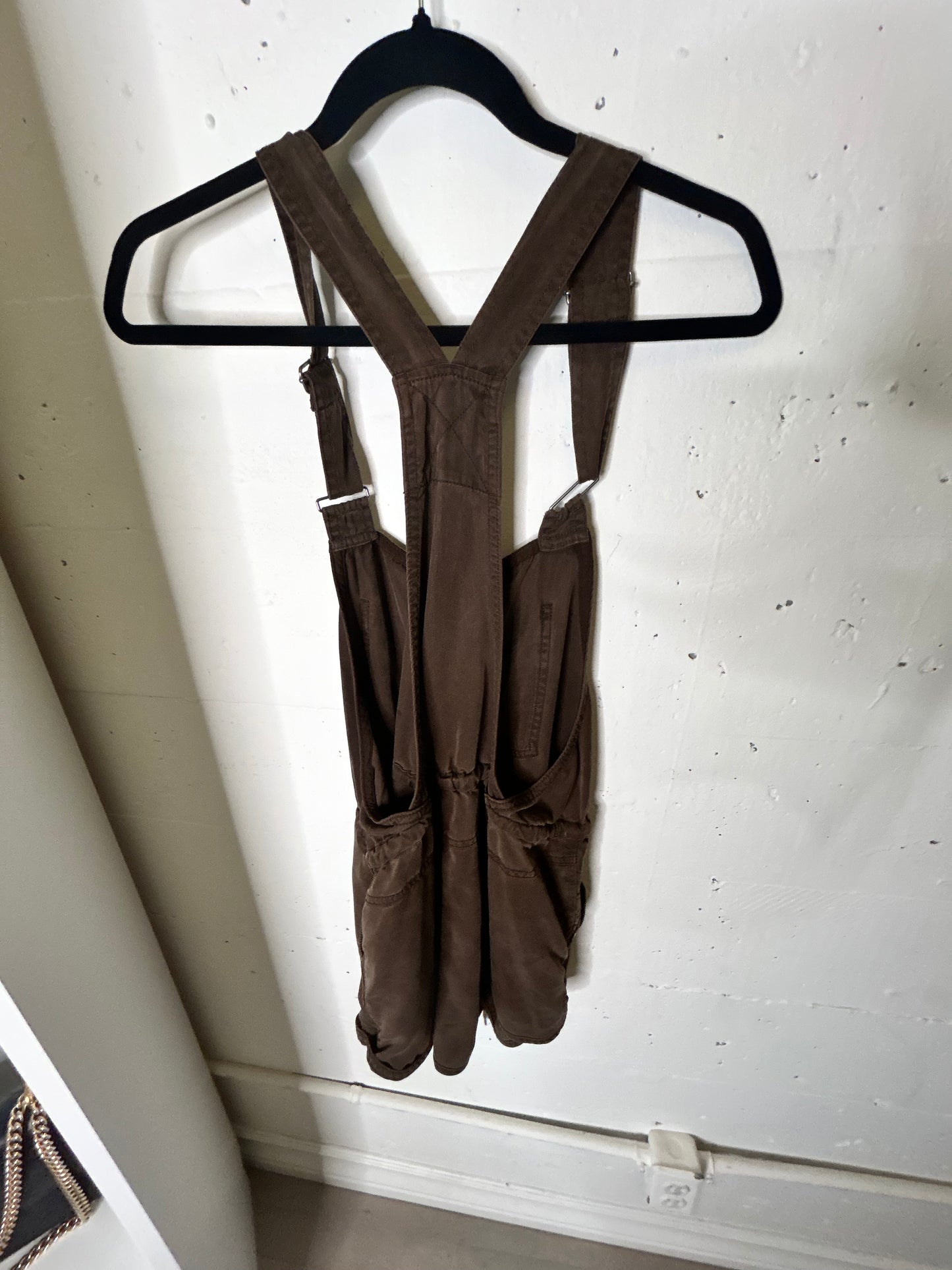 Olive Over-Shorts | Wilfred Free | 2-4