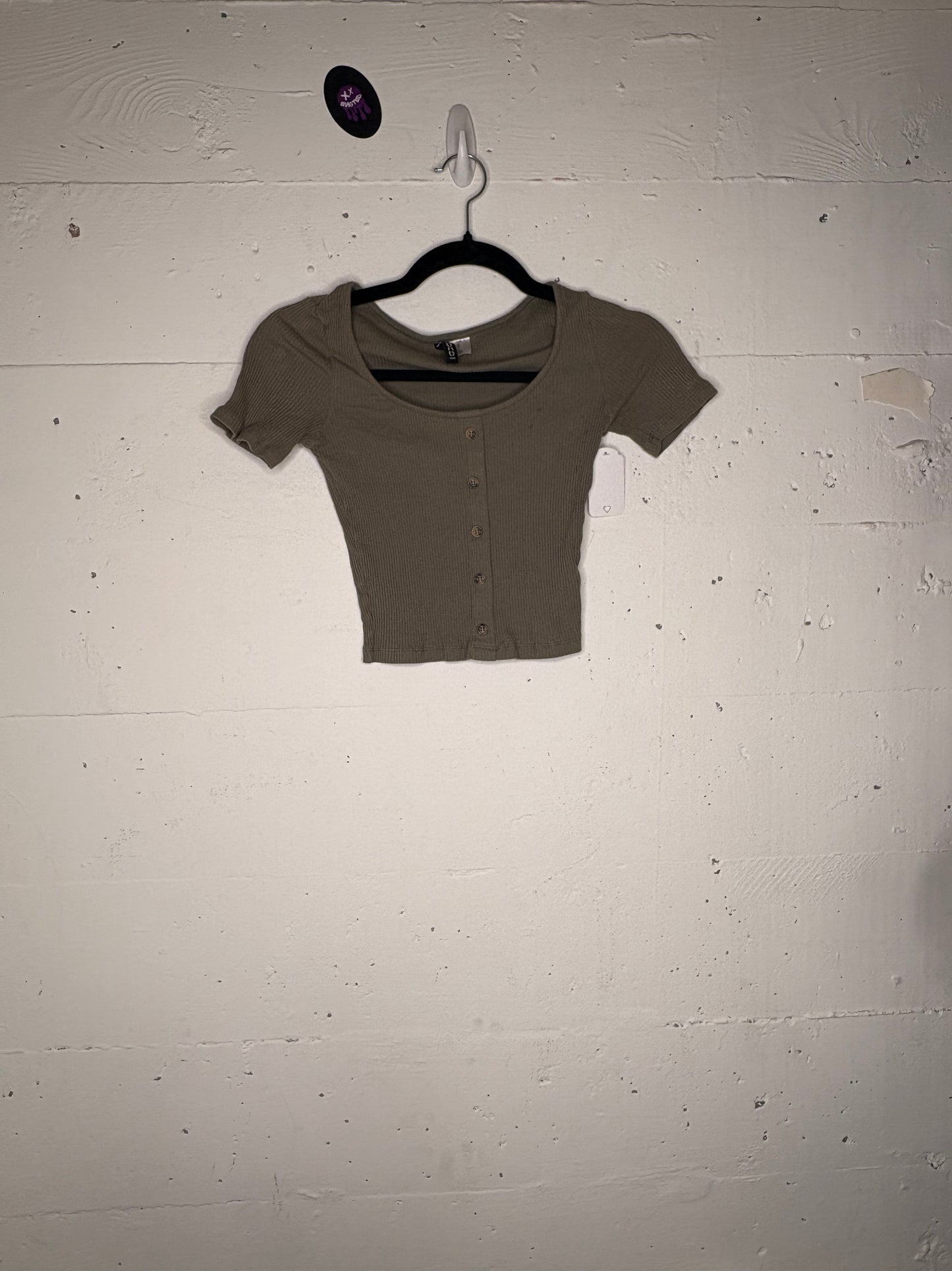 Tan Short Sleeve Front Button Detail | XS-S