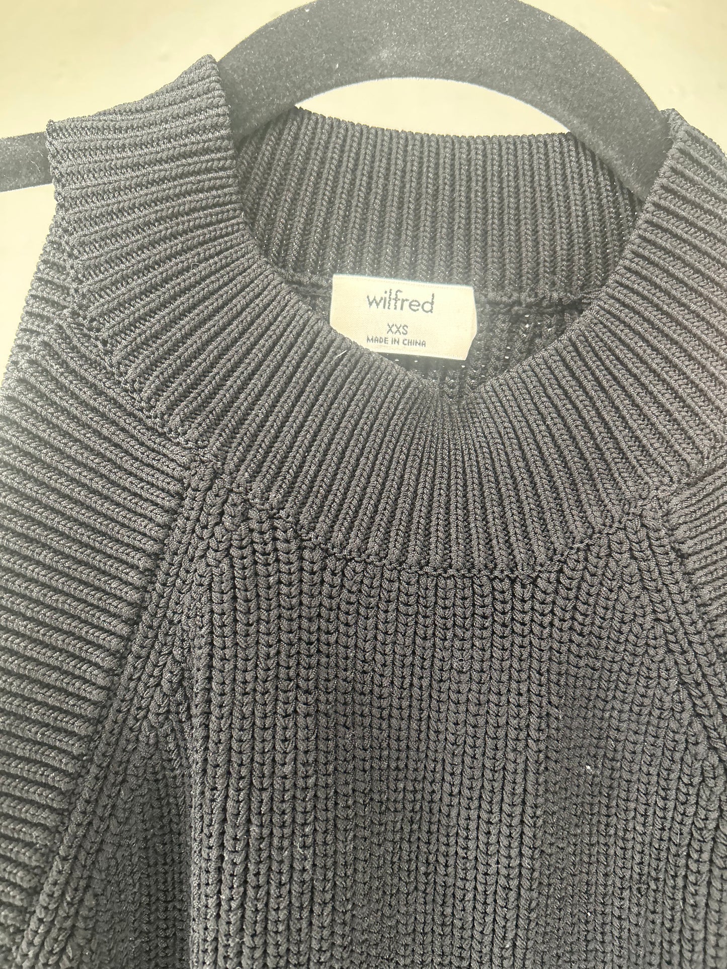 Sleeveless Crochet Aritzia Knit XS-S