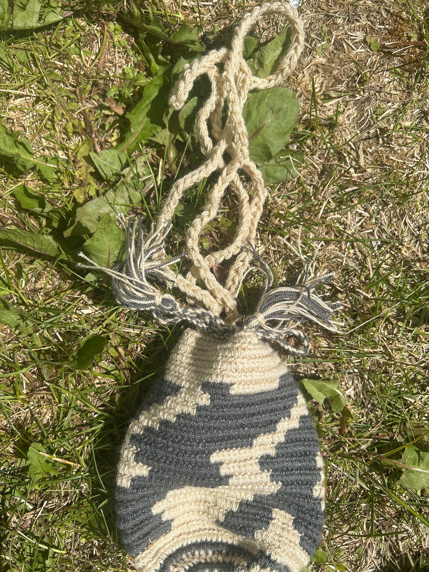 Crochet Crème grey mini shoulder